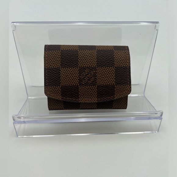 Louis Vuitton Damier Cufflink Case - Picture 2 of 13